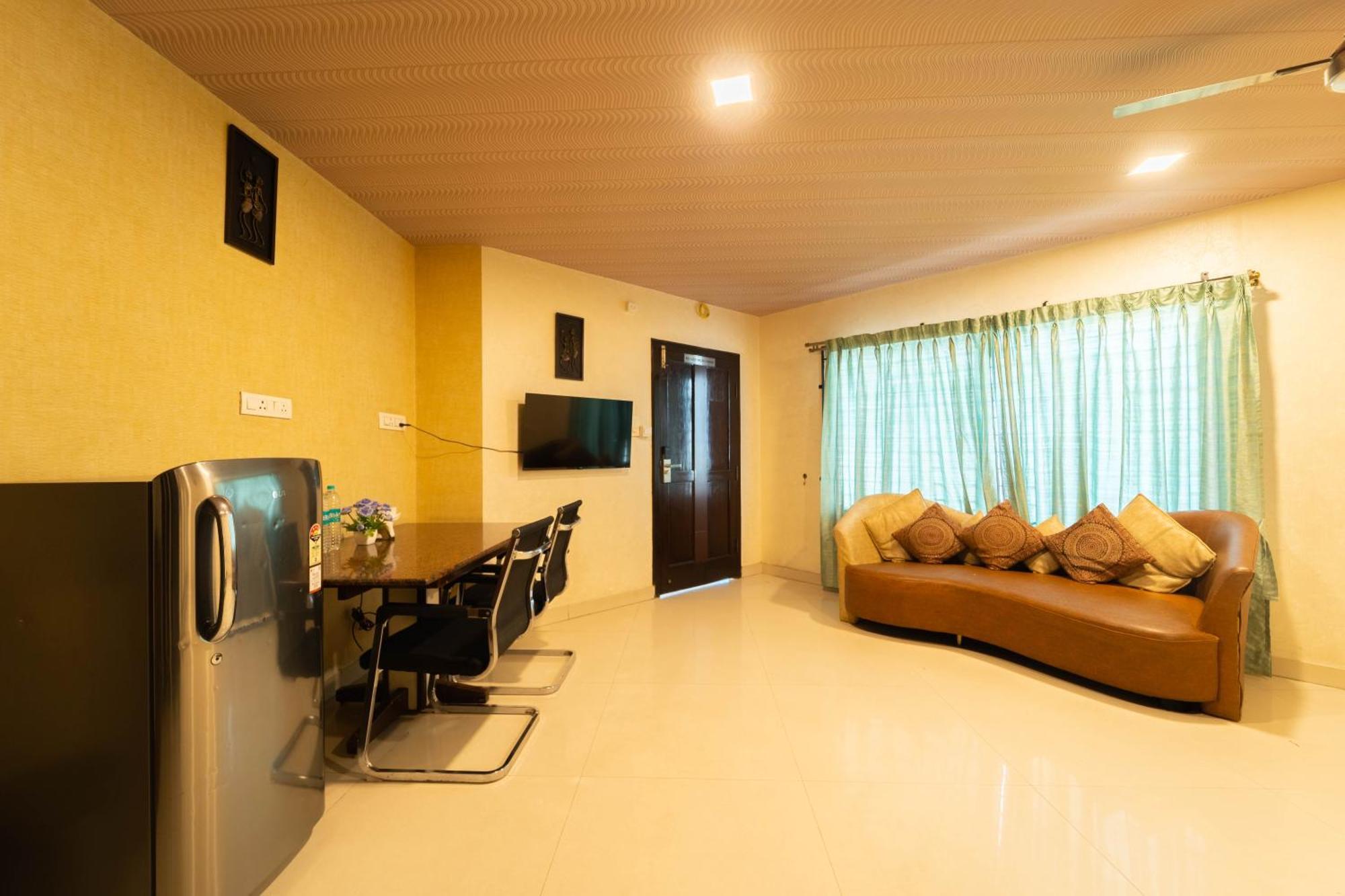 Seasons Suites Bangalore Exterior foto